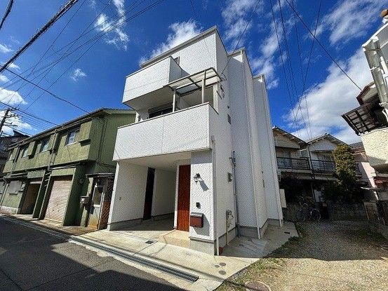 3LDK House for Sale in Amagasaki, Hyogo - 90.3 sqm - Thumbnail 2