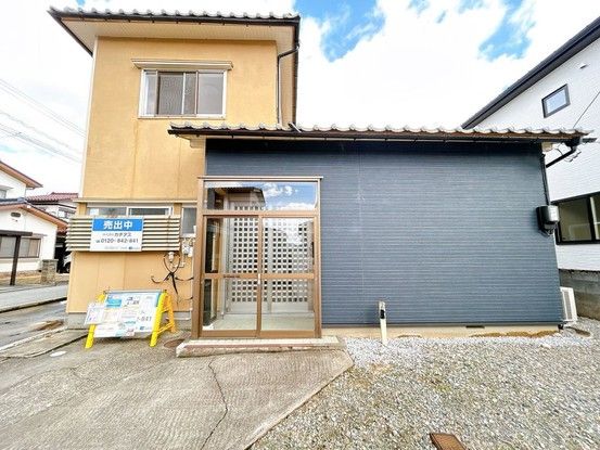 Renovated 3LDK House in Toyama City with Parking - Thumbnail 2