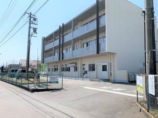 Renovated 3LDK House in Toyama City with Parking - Thumbnail 3