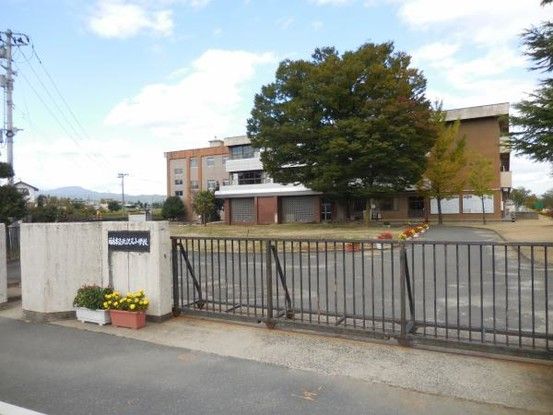 5DK Detached House for Sale in Fukushima City, Fukushima - Thumbnail 3