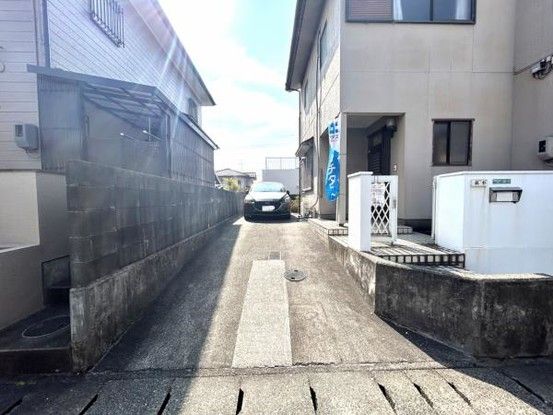 4SLDK Detached House for Sale in Shimonoseki City, Yamaguchi - Thumbnail 3