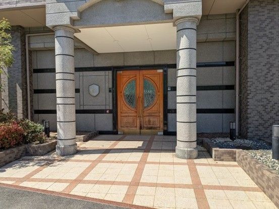 4LDK Apartment for Sale in Hiroshima City, 81.95m² - Thumbnail 4