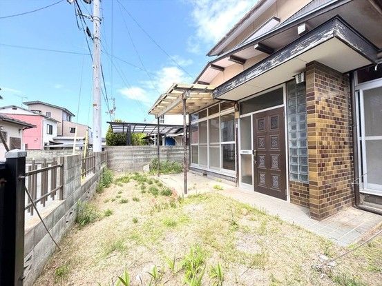 5DK House for Sale in Takamatsu, Kagawa - 92.94 sqm - Thumbnail 2