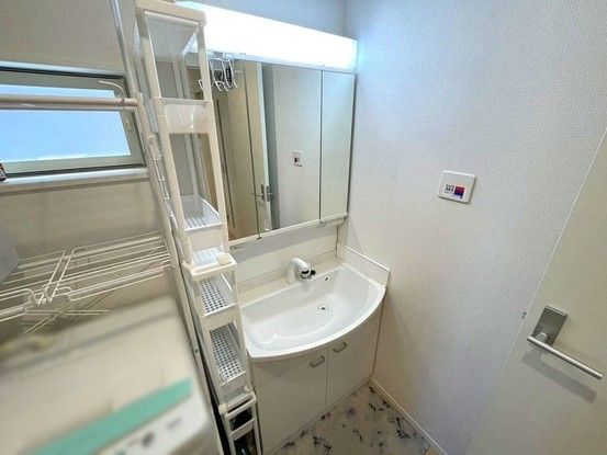 New 3SLDK House for Sale in Yawata, Kyoto - Thumbnail 2