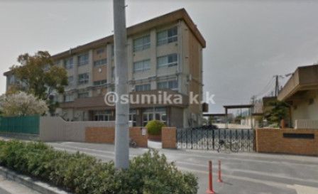 Used Detached House 4DK 68sqm in Wakayama City - Thumbnail 2