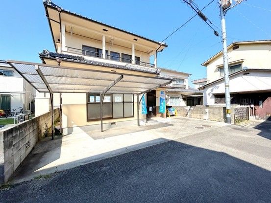 4LDK Detached House for Sale in Matsuyama City, Ehime - Thumbnail 3