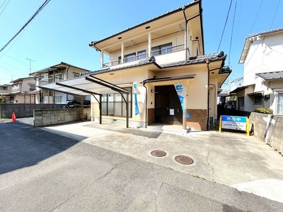4LDK Detached House for Sale in Matsuyama City, Ehime - Thumbnail 2