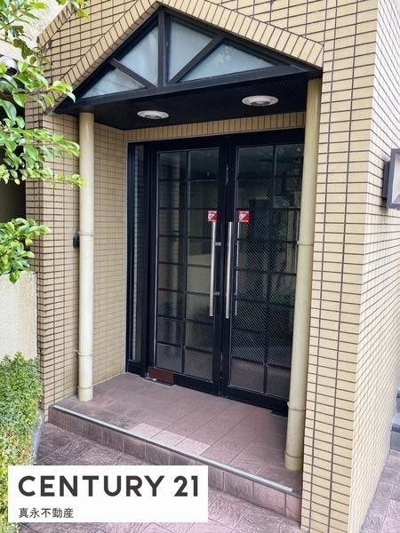 3LDK Apartment for Sale in Hashima City, Gifu - Thumbnail 2