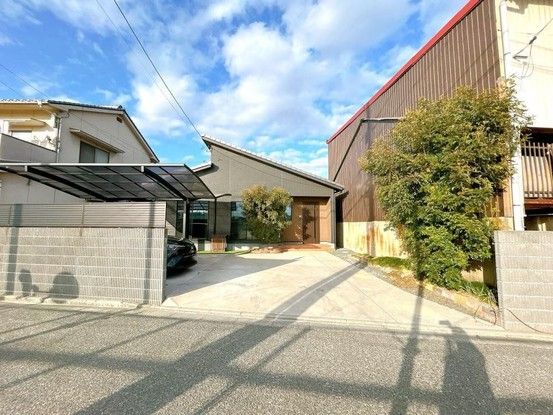 Modern 2LDK Single-Story House for Sale in Fukuyama - Thumbnail 3