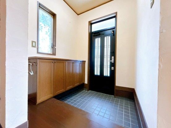 Renovated 4LDK House in Nobeoka, Miyazaki - Thumbnail 3