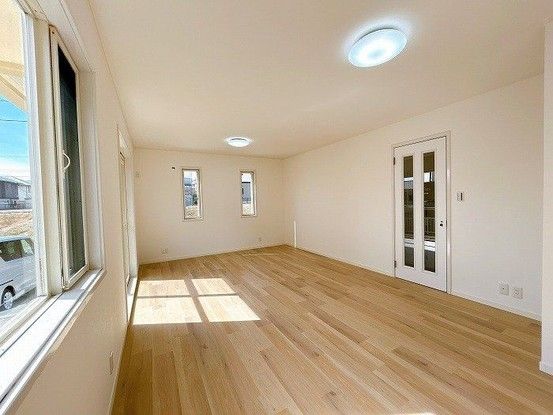 Renovated 3SLDK House with Garden in Toyota City, Aichi - Thumbnail 4
