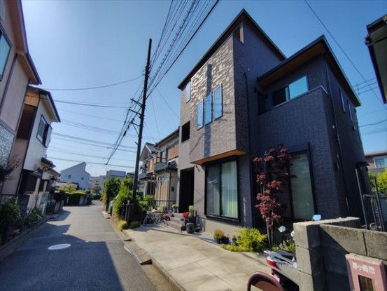 4SLDK 3-Storey House for Sale in Chigasaki, Kanagawa - Thumbnail 2