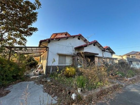 9LDK House for Sale in Takamatsu, Kagawa - 179.94 sqm - Thumbnail 3