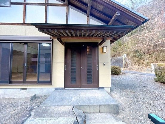 Renovated 3DK House with Large Garden in Tomioka, Gunma - Thumbnail 2