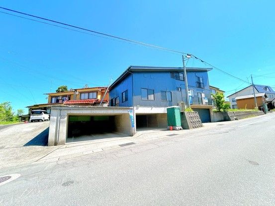 Renovated 6SLDK House in Tokamachi, Niigata – 385.77 sqm - Thumbnail 3