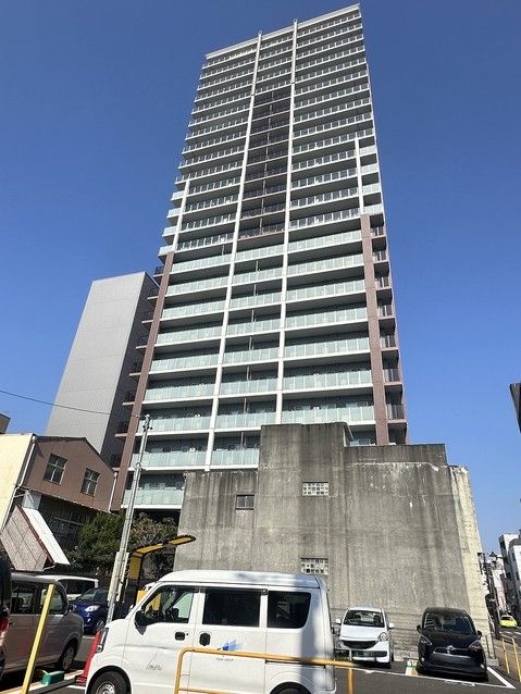 2LDK Apartment for Sale in Shizuoka City, Aoi Ward - Image 1