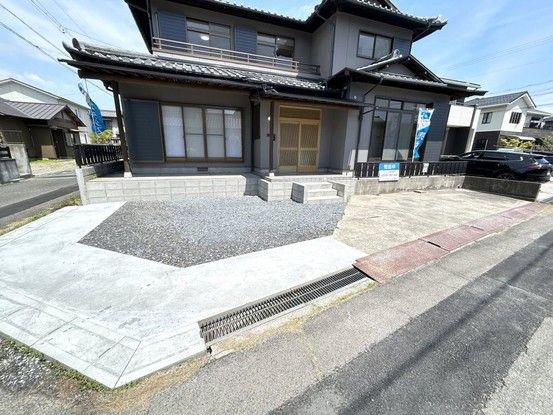 Renovated 5LDK House on Corner Lot in Kuwana, Mie - Thumbnail 4