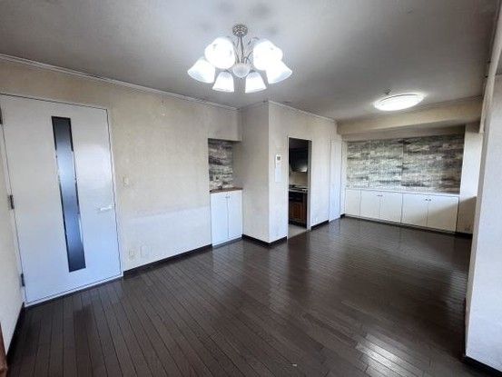 4LDK Apartment for Sale in Minato Ward, Osaka - Thumbnail 4