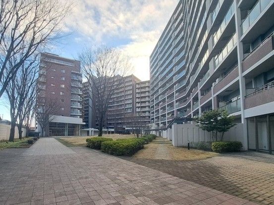 3LDK Apartment for Sale in Nishi-Tokyo, Tokyo - 75.07 sqm - Thumbnail 2