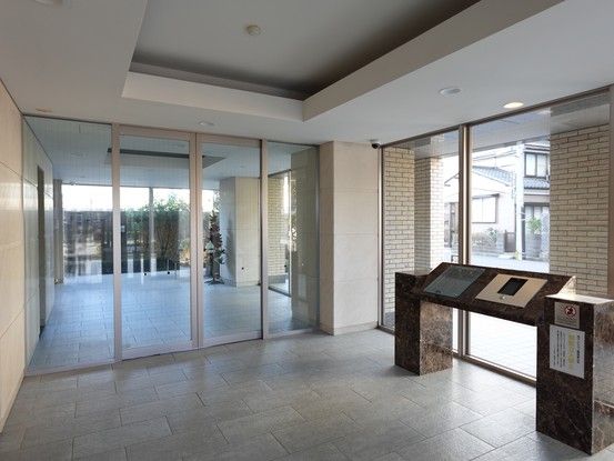 3LDK Apartment for Sale in Niigata City with River and Sea Views - Thumbnail 3