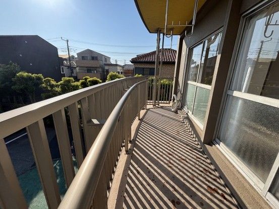 Renovated 3LDK Apartment in Inage Kaihin, Chiba City - Thumbnail 4