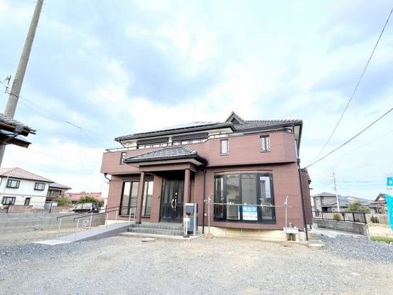 Spacious 5SLDK Detached House for Sale in Oizumi, Gunma - Main Image