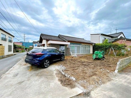 4DK Single-Story House on Corner Lot in Izumo City, Shimane - Thumbnail 2