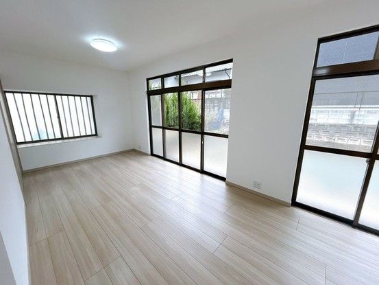 Renovated 1R House on 67 Tsubo Lot in Ozu Town, Kumamoto - Thumbnail 4