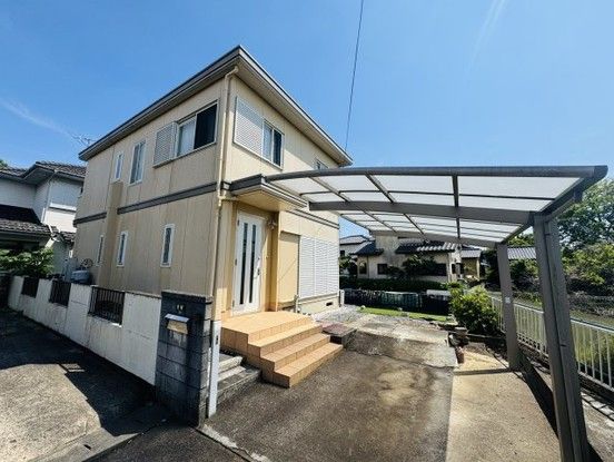 Used 4LDK House for Sale in Toride, Ibaraki - Thumbnail 2