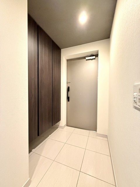 Spacious 3LDK Apartment for Sale in Central Gifu City - Thumbnail 4