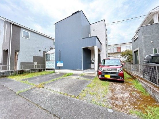 Renovated 3LDK Detached House in Kagoshima City - Thumbnail 2