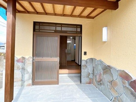 Renovated 4SLDK House in Kirishima, Kagoshima | 130.8 Tsubo Land - Thumbnail 4