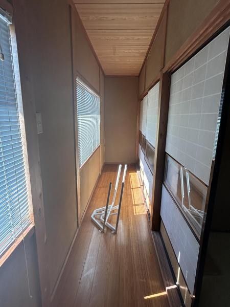 Spacious 8DK House for Sale in Izumo City, Shimane Prefecture - Thumbnail 2