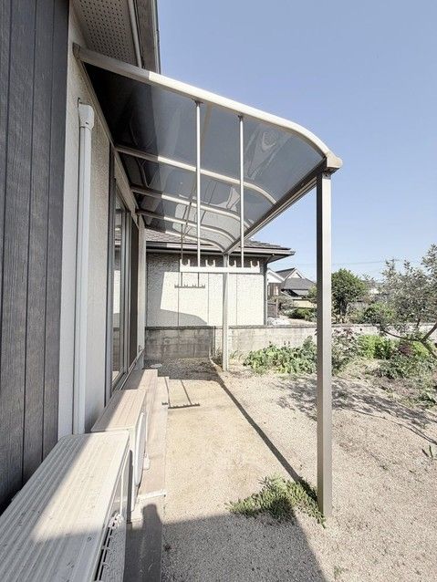 2SLDK House on Large Corner Lot in Kurashiki, Okayama - Thumbnail 3