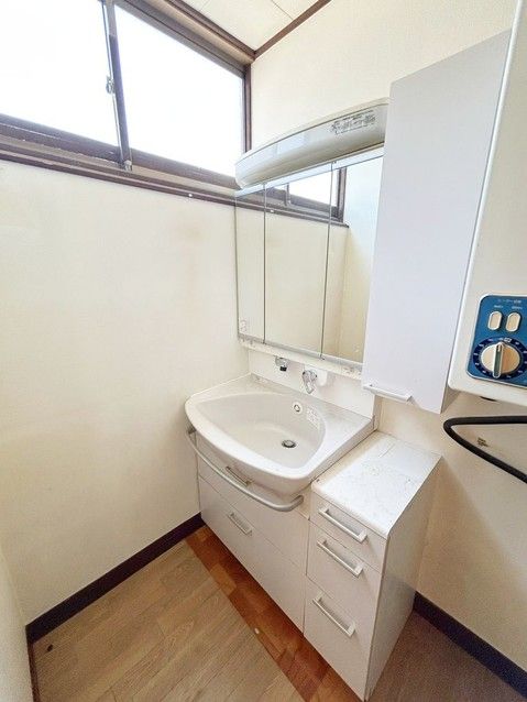 Renovated 5SLDK House for Sale in Hirosaki, Aomori - Thumbnail 2