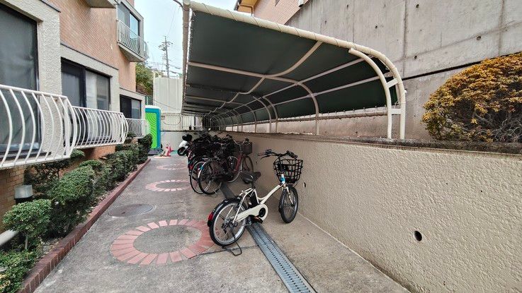 Lions Mansion Narumi 4DK Apartment for Sale in Nagoya - Thumbnail 4