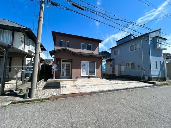 Renovated 4LDK House for Sale in Tsuruta, Ishikawa - Thumbnail 3