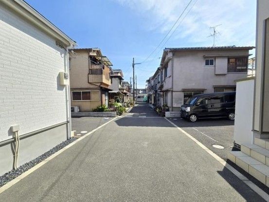 Modern 4LDK Detached House for Sale in Kadoma, Osaka - Thumbnail 3