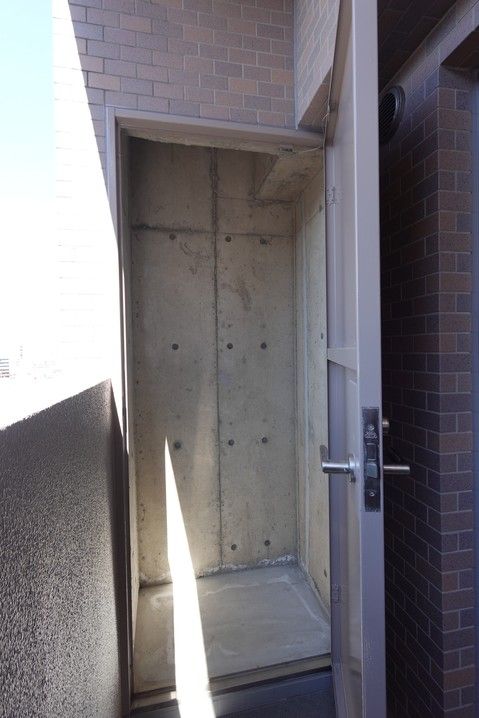 3LDK Apartment for Sale in Hiroshima Nishi Ward near Furu-e Station - Thumbnail 2