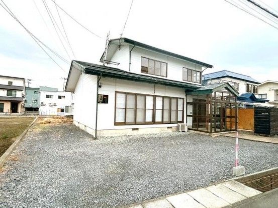 Renovated 4LDK House for Sale Near Yonezawa Station - Thumbnail 2