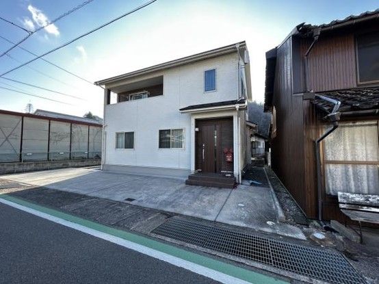 4SLDK House for Sale in Miyoshi City, Hiroshima – 121.4m² - Thumbnail 2