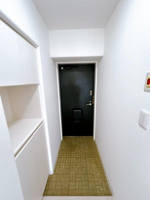 Renovated 3LDK Apartment in Numazu, Shizuoka - Thumbnail 2