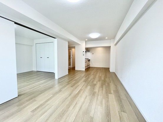 Renovated 3LDK Apartment in Soka City Near Dokkyo University-mae Station - Thumbnail 2