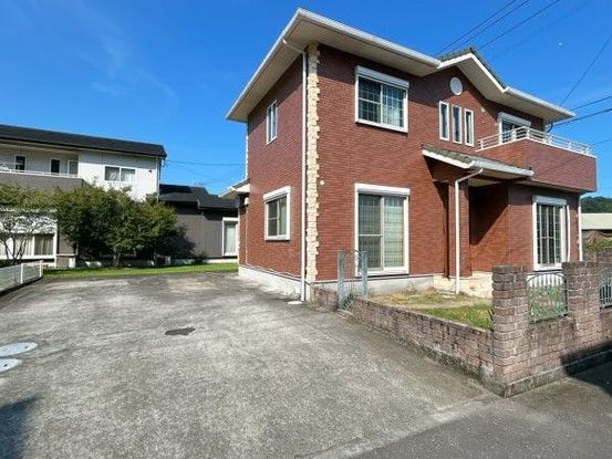 Renovated 4LDK House in Saiki City, Oita - 132 sqm - Thumbnail 2