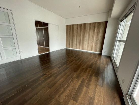 2LDK Apartment for Sale in Yodogawa-ku, Osaka - 13.8 Million Yen - Thumbnail 4