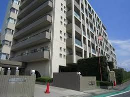 Renovated 4LDK Apartment for Sale near Moriyama Station, Shiga - Thumbnail 3
