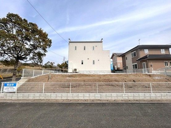 Renovated 4LDK House in Kama City, Fukuoka - Thumbnail 2