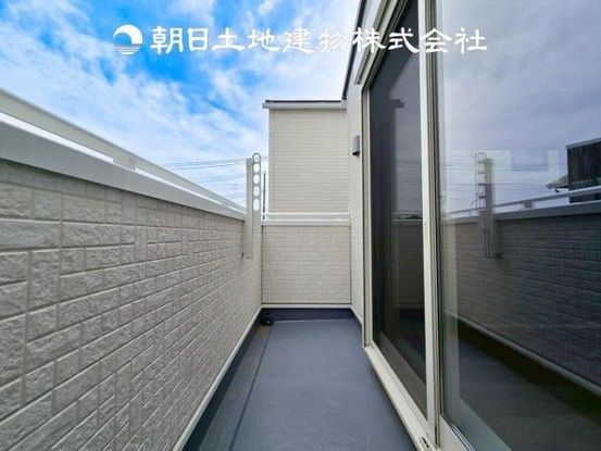 4LDK House for Sale in Asahi-ku, Yokohama - Thumbnail 2