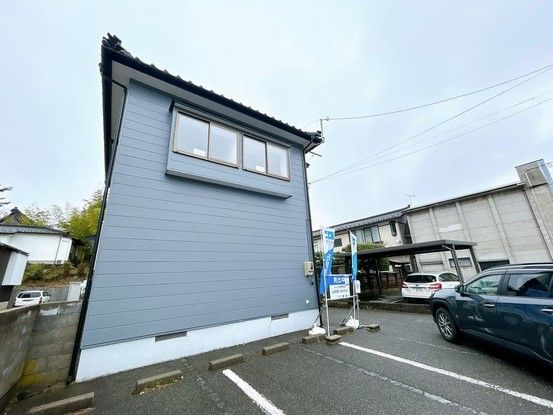 Renovated 3LDK House with Two Buildings in Sakata, Yamagata - Thumbnail 2