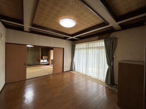 5SLDK Detached House with Large Land in Fuchu City, Hiroshima - Thumbnail 4